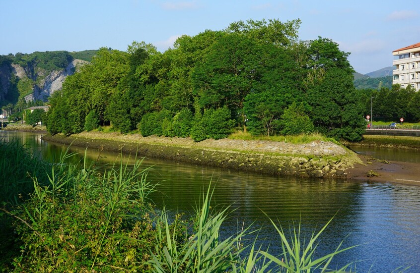 “Isola dei Fagiani: il piccolo territorio che chiuse la guerra franco-spagnola nel 1659”