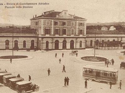 “Pescara: la città doppia che il fiume divise e la storia&nbsp;ricucì”